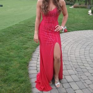 Red prom dress